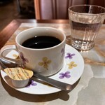 喫茶骨董 - 