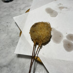 花林糖 - 舞茸串（舞茸をミキサーで粉々にして成型しているのか！？