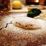 鮨 つきうだ - 平目、昆布