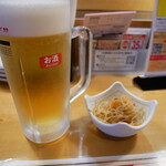 や台ずし - まずは生ビール&お通し