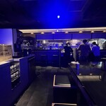 NEXT□ - 店内は暗がりで落ち着いた雰囲気