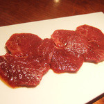 よろにく - ツチノコ