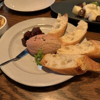 ラ・ココリコ (ホテルメトロポリタン) 川崎店 - 鶏白レバーパテ