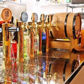 ☆4種ビアサーバー完備+100種類以上の飲み放題プランあり☆