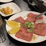 稲・もつ鍋焼肉 笹丘店 - 