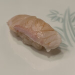 鮨 久保田 - 本アラ(クエ)の握り