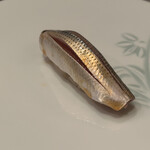 鮨 久保田 - 小肌の握り