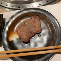 近江うし 焼肉 にくTATSU 青山本店 - 