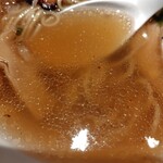 麺家 たけ田 - スープの感じ