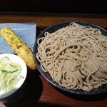 十割蕎麦 嵯峨谷 渋谷東急本店前店 - 特もりそば(500g) 800円 ちくわ天 150円