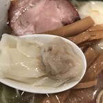 支那ソバ 小むろ - ワンタン