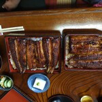 川千家 - 特上と松　特上の方が重箱が大きい