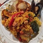 カサ・ベリヤ - スペイン釜飯（パエージャ）（２人前￥3672）viernes, 2 mayo 2014