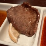 焼肉ホルモン はねいし - 