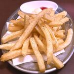 えにし - フライドポテト￥460　2024.10.18