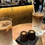 THE STAND - カフェラテとカヌレ