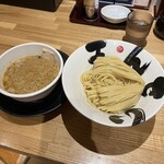 彩色ラーメンきんせい 高槻本店 - 