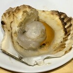 浜焼太郎 - ホタテの浜焼き