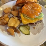 OVERWHELM HAMBURGER & BAR STAND - ハワイアンバーガー