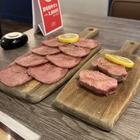 焼肉&手打ち冷麺 二郎 KANAYAMA - 