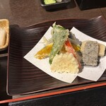 桜井屋 - 湯葉　蓮根　ピーマン　かぼちゃ　など天ぷら