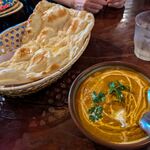 亞細亞食堂サイゴン - バターチキンカレーとナン