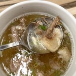 一升びん - テールスープ 580円