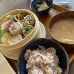 スチーム料理 おたべと - 