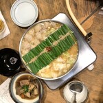 博多もつ鍋 前田屋 大名店 - 