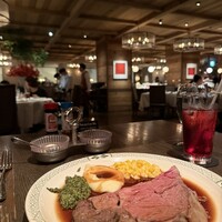 ロウリーズ・ザ・プライムリブ 恵比寿ガーデンプレイス店 - 