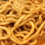 蒙古タンメン中本 - 麺アップ