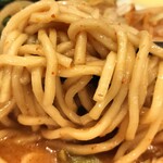 蒙古タンメン中本 - 太ストレート麺