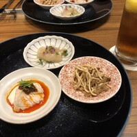 中国菜厨 エスサワダ 新丸ビル店 - 帆立貝のマリネ、干し豆腐パスタ炒め、よだれどり