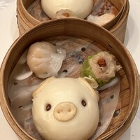 中国料理 王宮 - 特選点心3種盛り合わせ（ブタさんが可愛い）