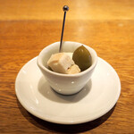 スガハラ - イタリア 小桃のピクルス + タレッジョチーズ