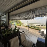 山手ローズテラス - ロビー横ウエディングコーナーからの眺め