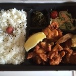 キャロット - 唐揚げ弁当