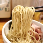 真鯛らーめん 麺魚 - つけ麺大盛リフト