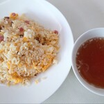 中華料理 桂花 - チャーハンはプースー付きます