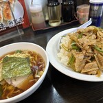 南京亭 - Bセット 1120円