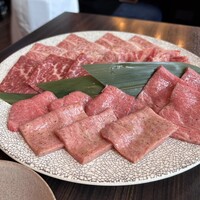 焼肉うしごろ 銀座並木通り店 - 