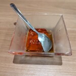 和牛しゃぶしゃぶ･ステーキ 喜楽 - デザートの水晶餅