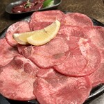 炭火焼肉 たけのうち - タン塩