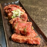 炭火焼肉 たけのうち - 中落ちかるび