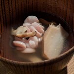 イザカヤ コン - 