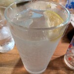 イザカヤ コン - 