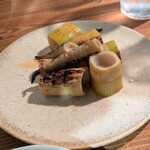 イザカヤ コン - 