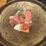 京町堀 なかむら - プラッタチーズと生ハムとイチヂク