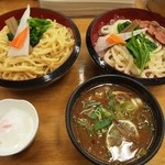 のりちゃん - かもの黒つけめん あいもり（ちぢれ麺＆うどん） 全部のせ