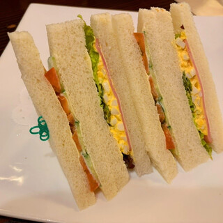 羅布乃瑠沙羅英慕_1